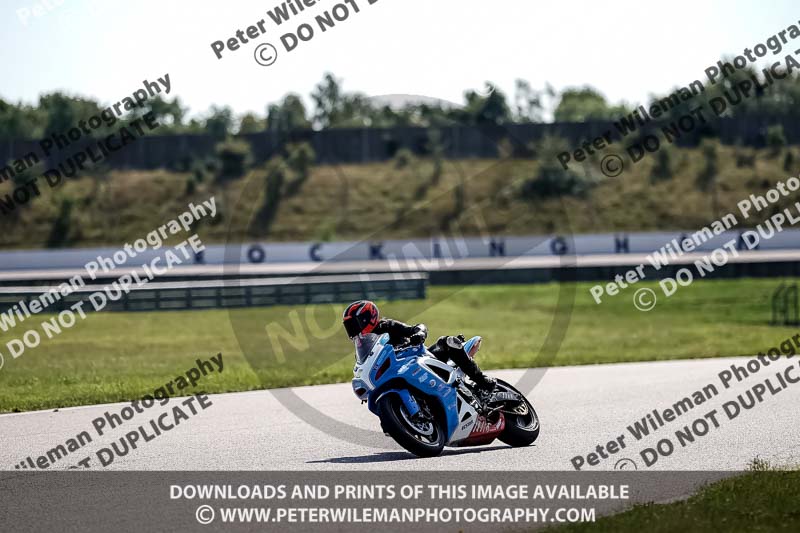 Rockingham no limits trackday;enduro digital images;event digital images;eventdigitalimages;no limits trackdays;peter wileman photography;racing digital images;rockingham raceway northamptonshire;rockingham trackday photographs;trackday digital images;trackday photos